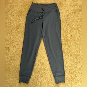 Avalanche women’s Blue Jogger Pants